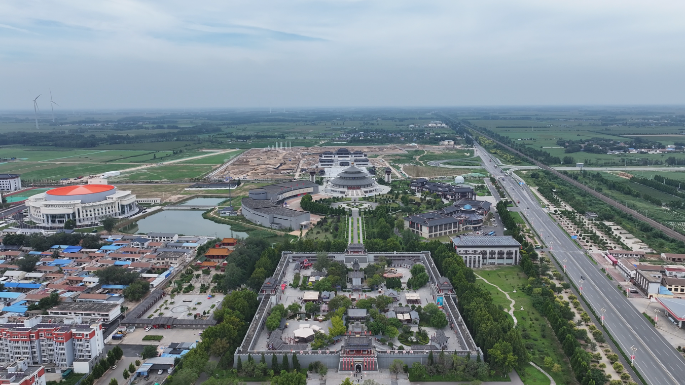 吴桥杂技大世界江湖文化城。刘冲摄